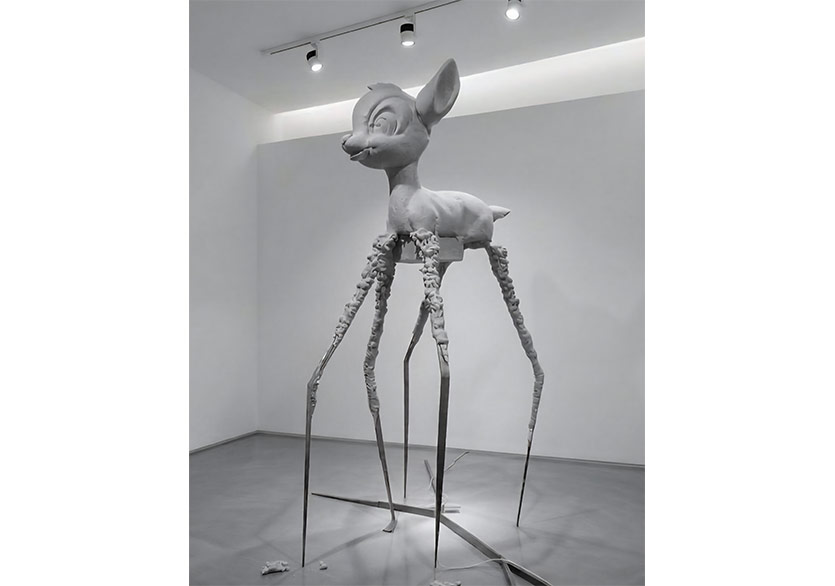 Tuğberk Selçuk’un “Dirty White” Sergisi Artopol Sanat Galerisi’de