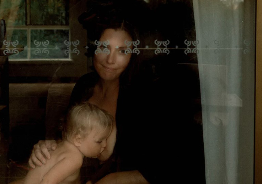 Lisa Sorgini Karantinada Anne ve Çocukları Fotoğrafladı