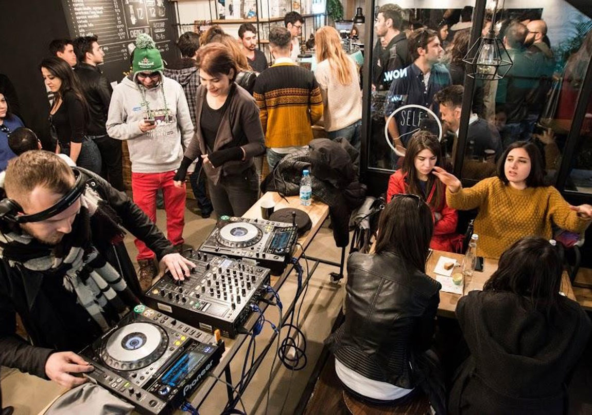 Bean Beat Bite Karaköy’de