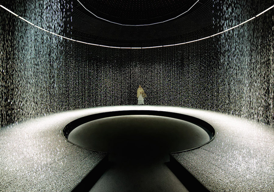 Su İçinde Işık Paris’te