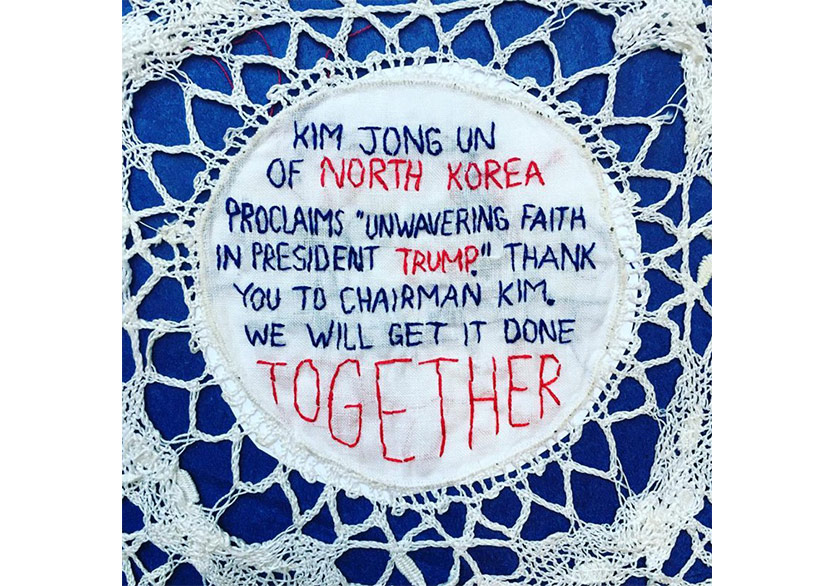 Trump Tweetleri Nakışlara İşleniyor