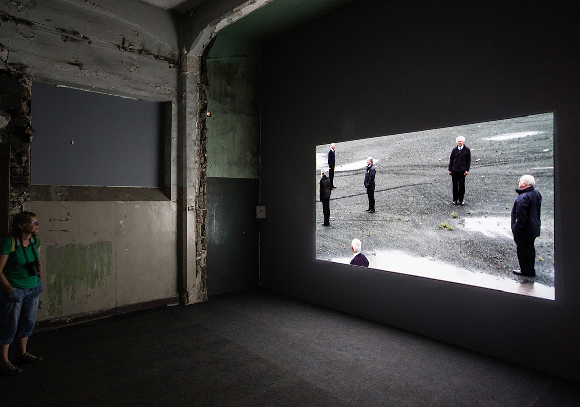 Düşüşün Arzulandığı Bir Zemin