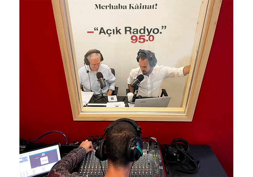 Açık Radyo 17. İstanbul Bienali’ne Katılıyor