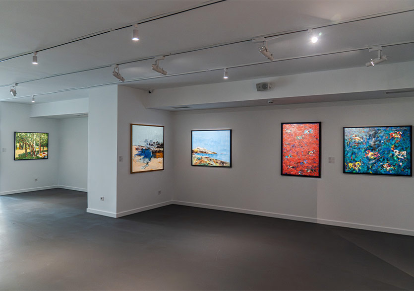 Decollage Art Space’te Yeni Sergi: “Kıyı Hafızası”