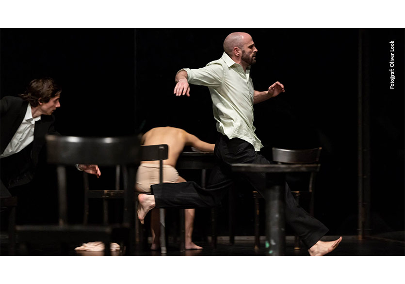 27. İstanbul Tiyatro Festivali’nden Pina Bausch’un Başyapıtı “Café Müller”