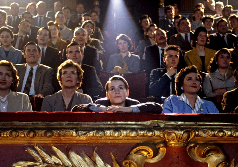 Pera Müzesi’nden Yeni Film Programı: “Görünmez Bağlar”