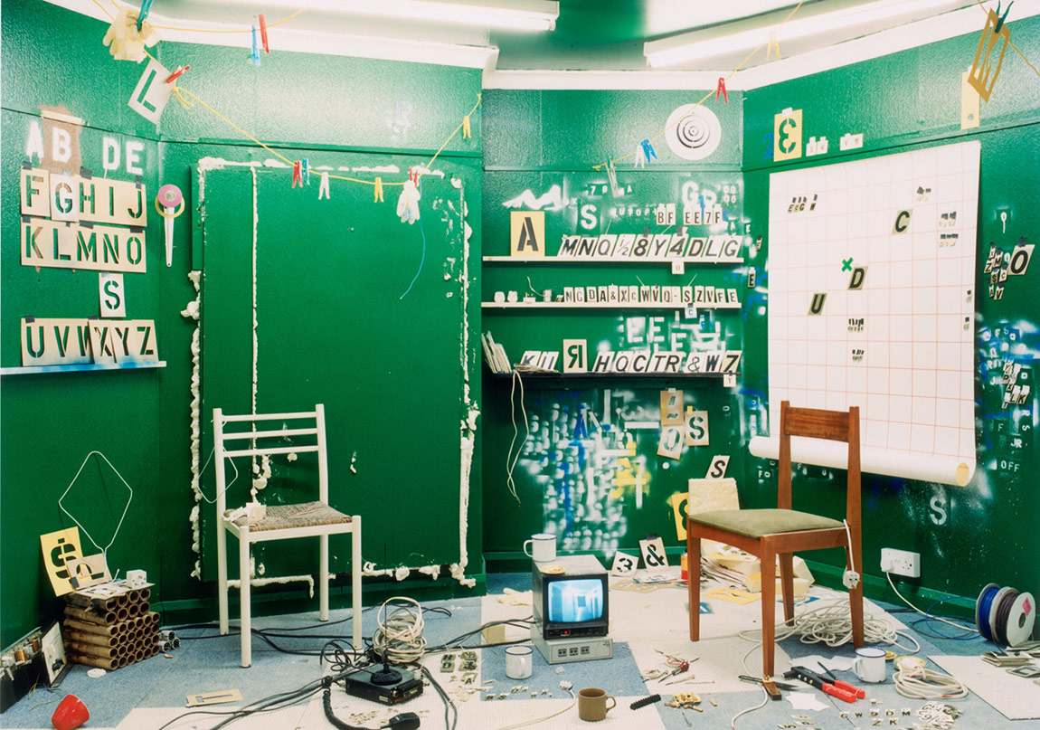 Sıradan Objelerle Hayal Edilmiş Mekânlar