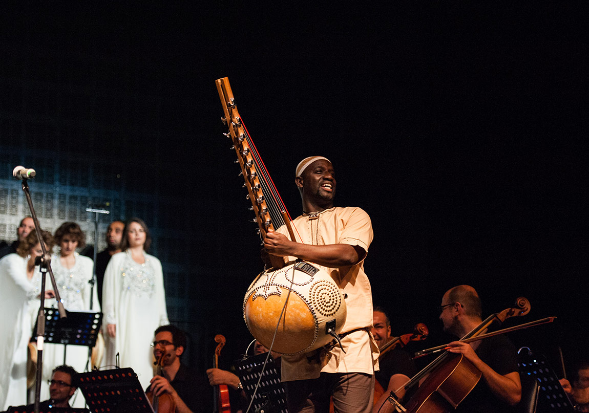 Damon Albarn İle Suriyeli Müzisyenler Orkestrasının Albümü 13 Ocak’ta!