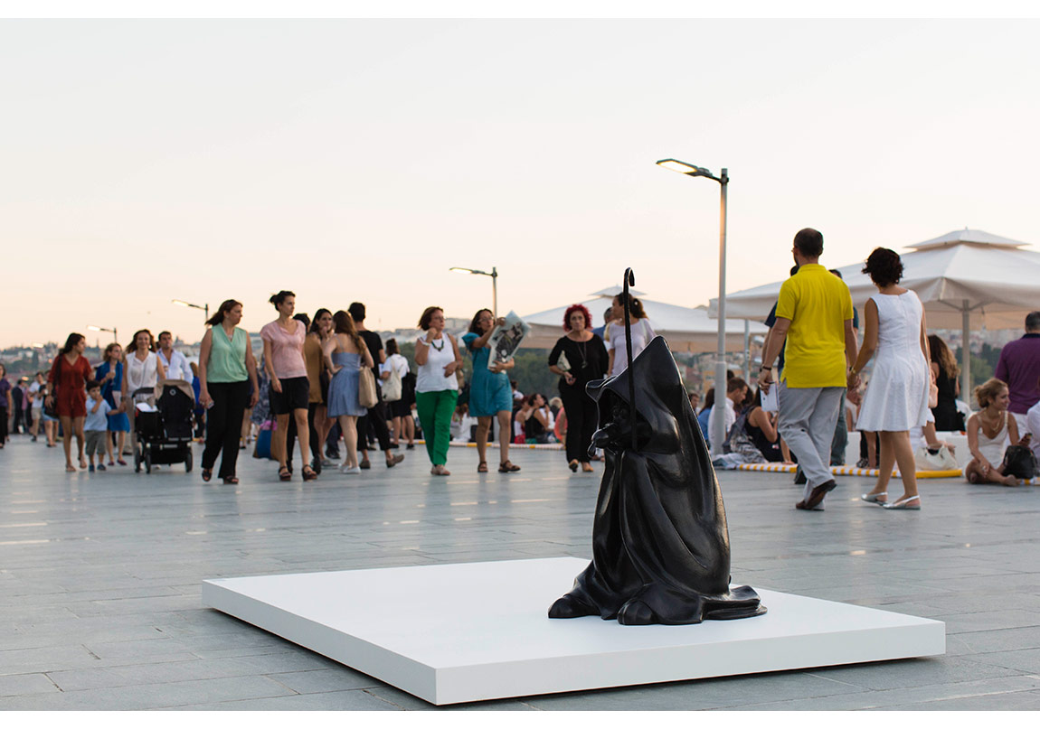 Sanatçılara ARTINTERNATIONAL Hakkındaki Yorumlarını Sorduk