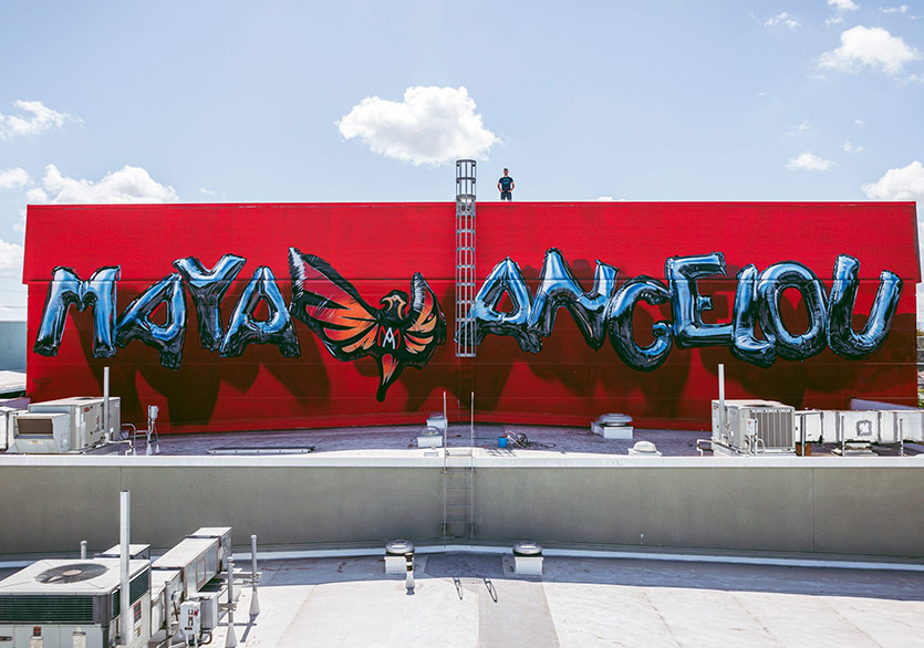 Maya Angelou Sanatla Hatırlandı