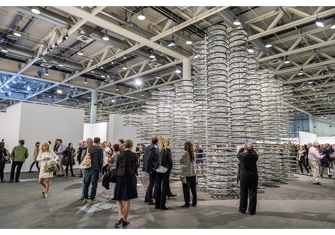 Dün Başlayan Art Basel'in Dikkat Çekenleri