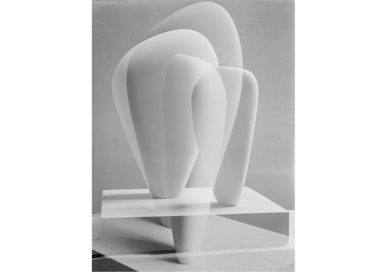 Tate Britain Barbara Hepworth'ü Ağırlıyor