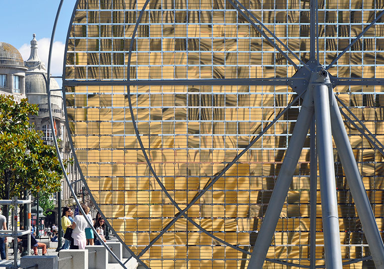 Tasarım ve Ritüelin Kesiştiği Noktada Bir Güneş Çemberi