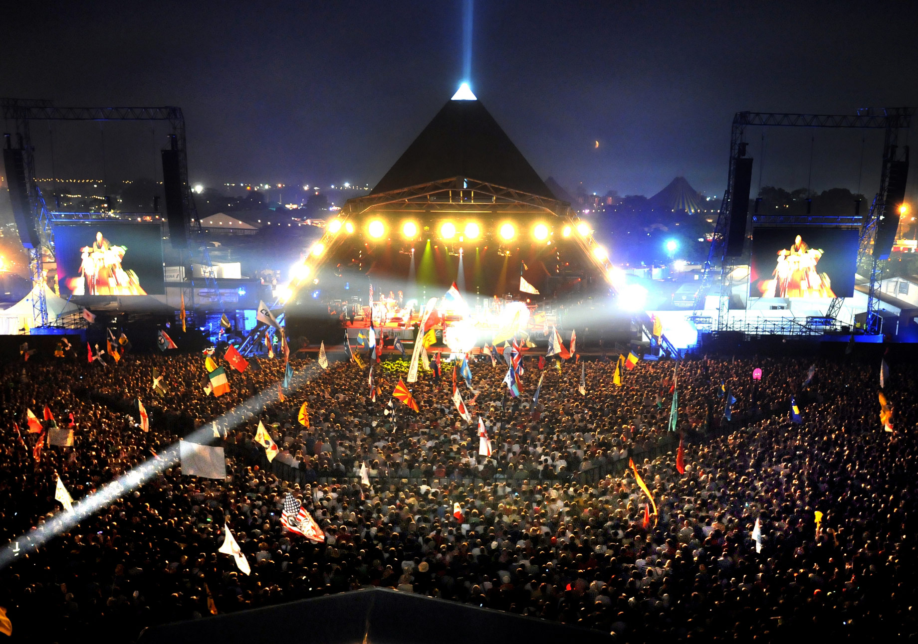 Glastonbury Biletleri 55 Dakikada Tükendi