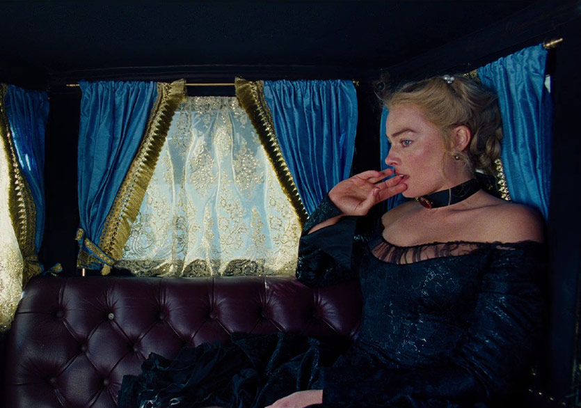 Margot Robbie ve Jacob Elordi’nin Başrolünde Yer Aldığı “Uğultulu Tepeler”den Yeni Fragman