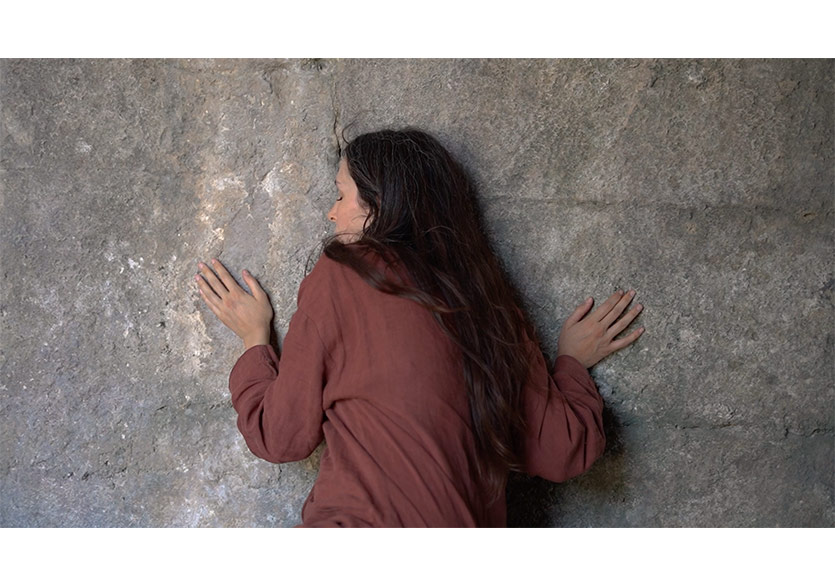 Monitor’dan Yeni Sergi: “Hiçbir şey filizlenmediğinde sen hayatta kaldın” 