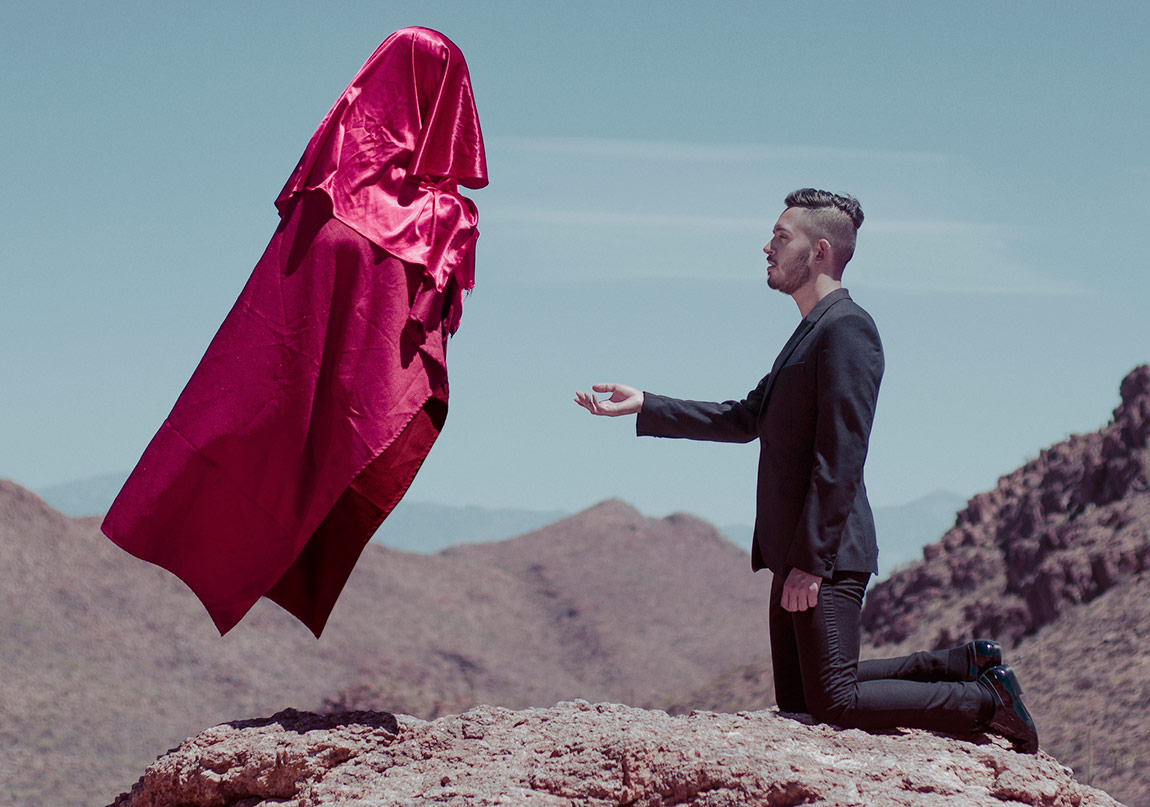 Korkunun Güzellikle Kesiştiği An