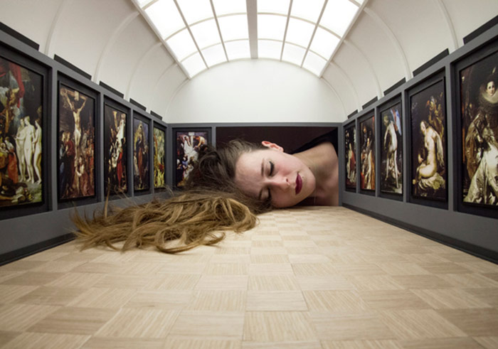 Dev Kafalar Galerilerde