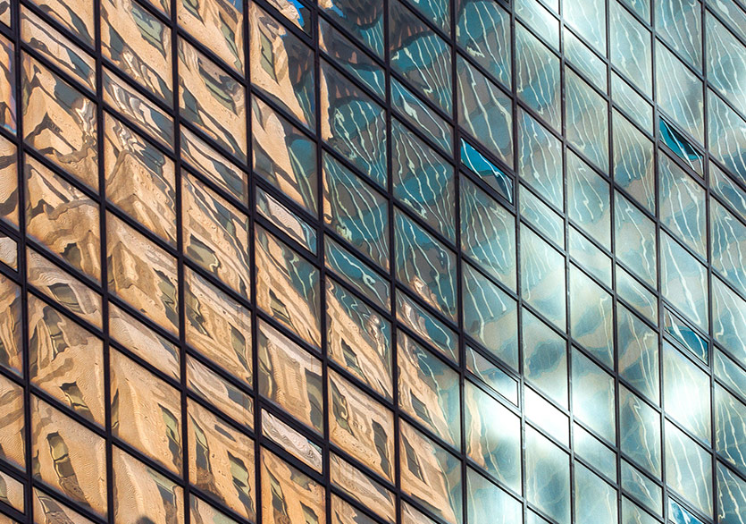 Gökdelenler Sanal ve Gerçeklik Arasında Sıkışıyor