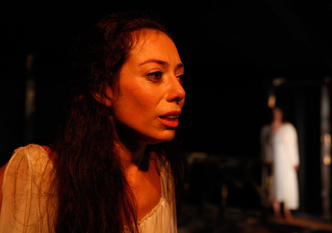 Antigone Uyarlaması Sahnede!