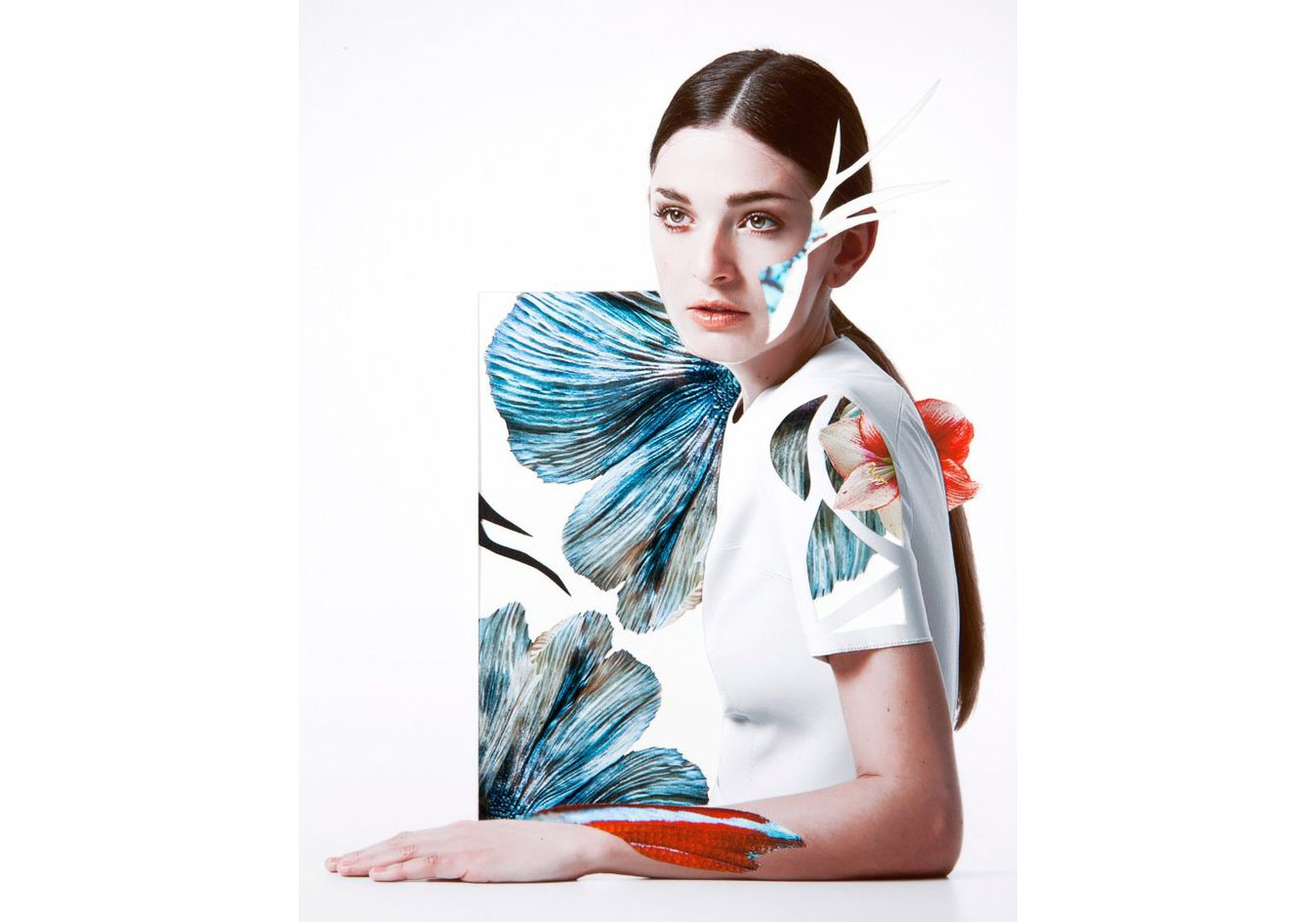 Moda ve Kolaj Güçlerini Birleştiriyor