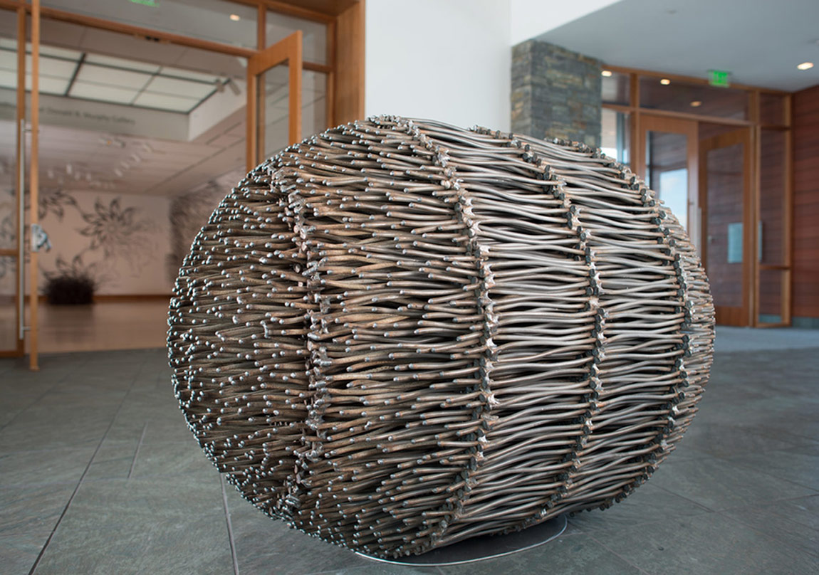 Çiviler Çizgilere Dönüşüyor