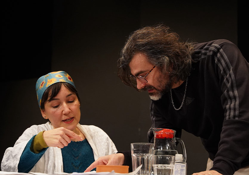 Orchestra Theatre’ın İkinci Oyunu “Bir Terennüm”den Yeni Gösterimler