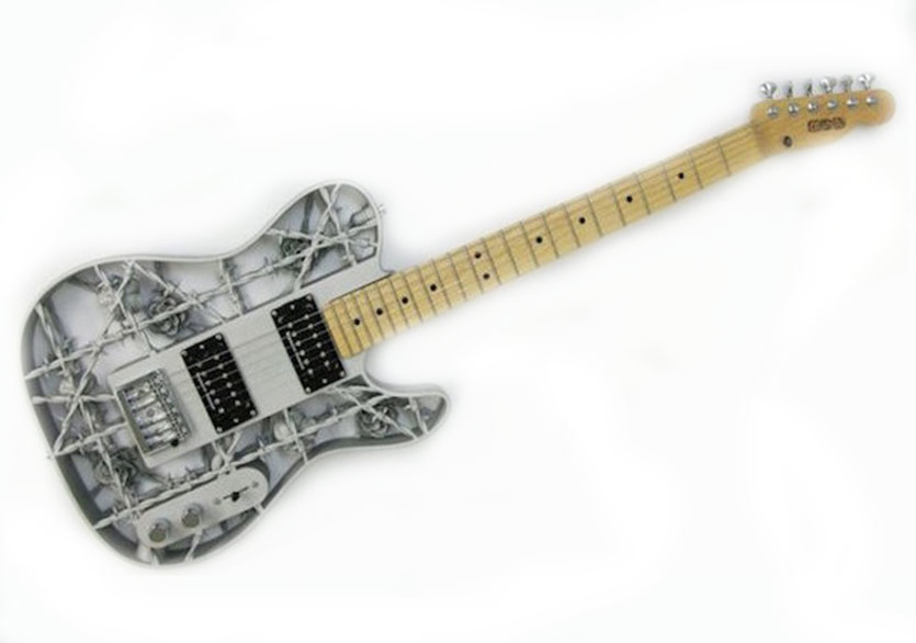 Üç Boyutlu Yazıcı İle Hazırlanmış İlk Alüminyum Gitar