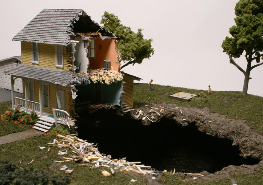 Büyük Hayatlar, Küçük Bedenler