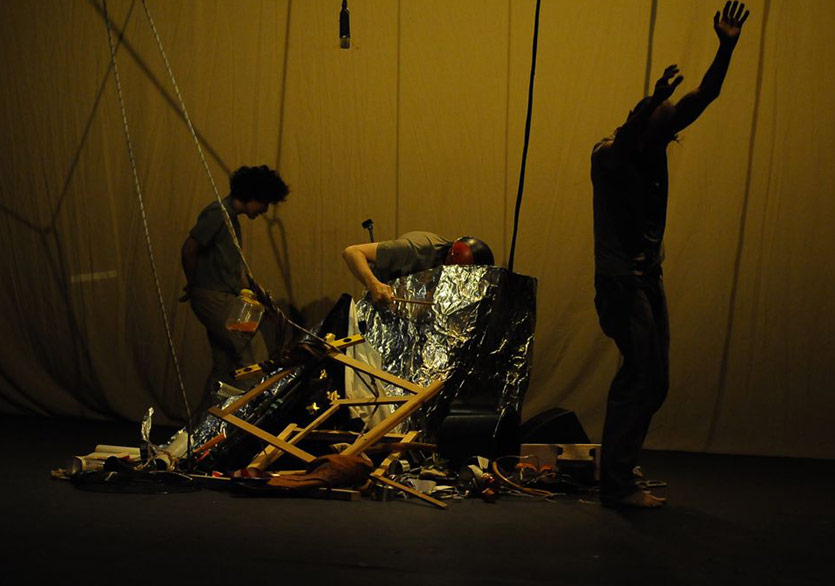 “Taşıdıklarımız” Performansı Arter’de