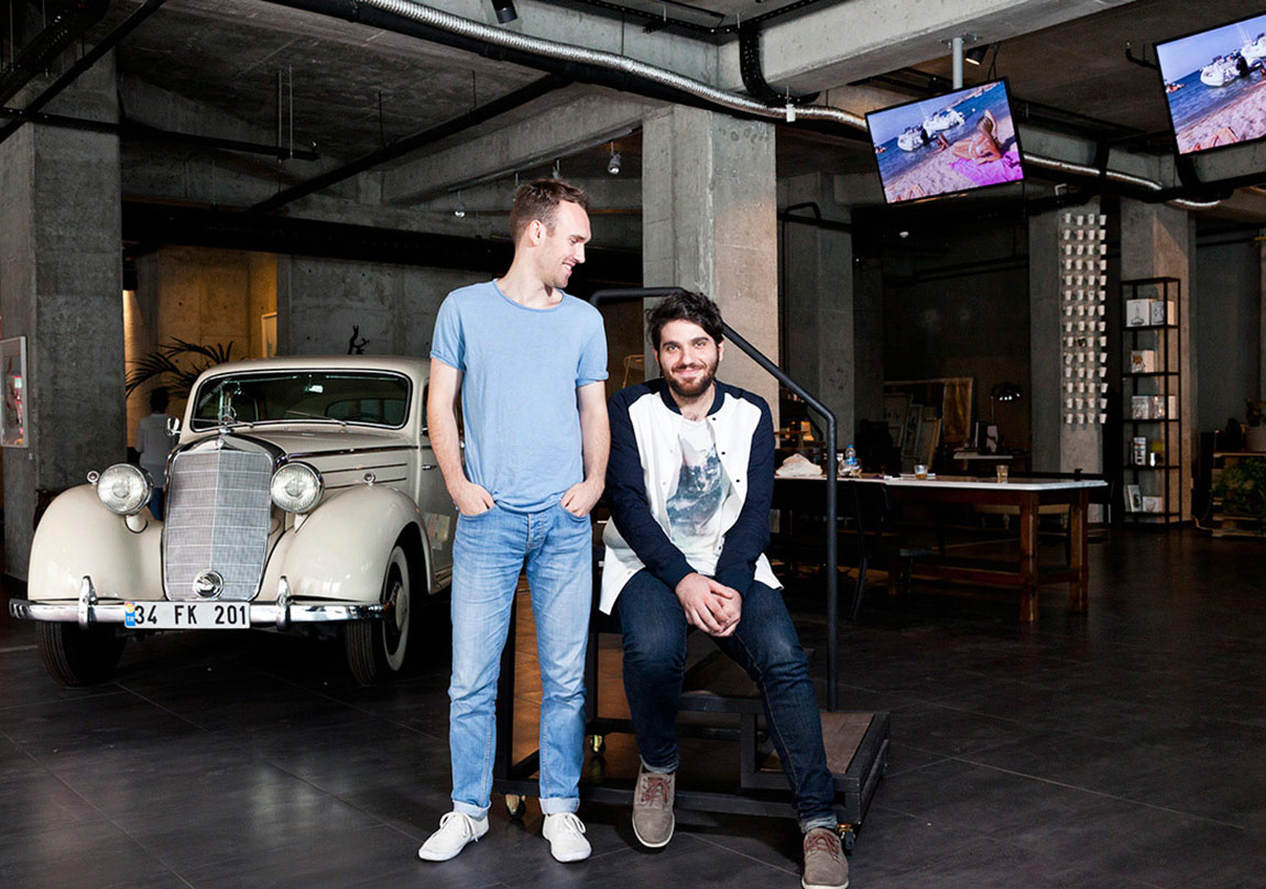 The Away Days Yeni Albümlerinin Lansman Konseriyle Geliyor!
