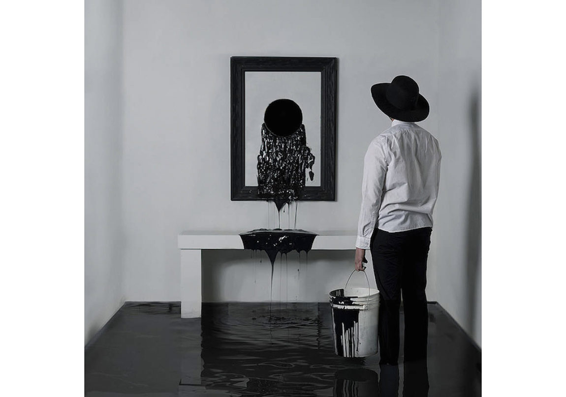 Mücadele Kavramını Çağrıştıran Kontrast