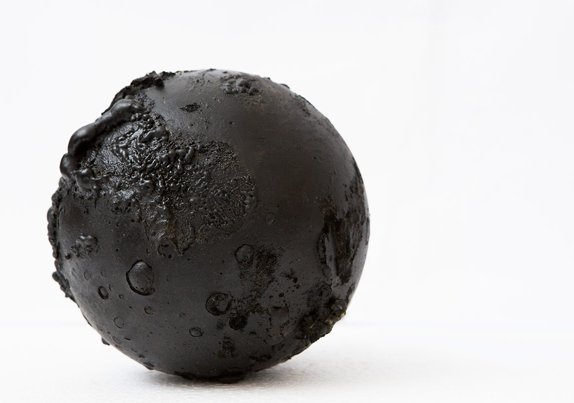 Tekinsiz Bir Aidiyet ve Yabancılaşma Arasındaki Gerilim