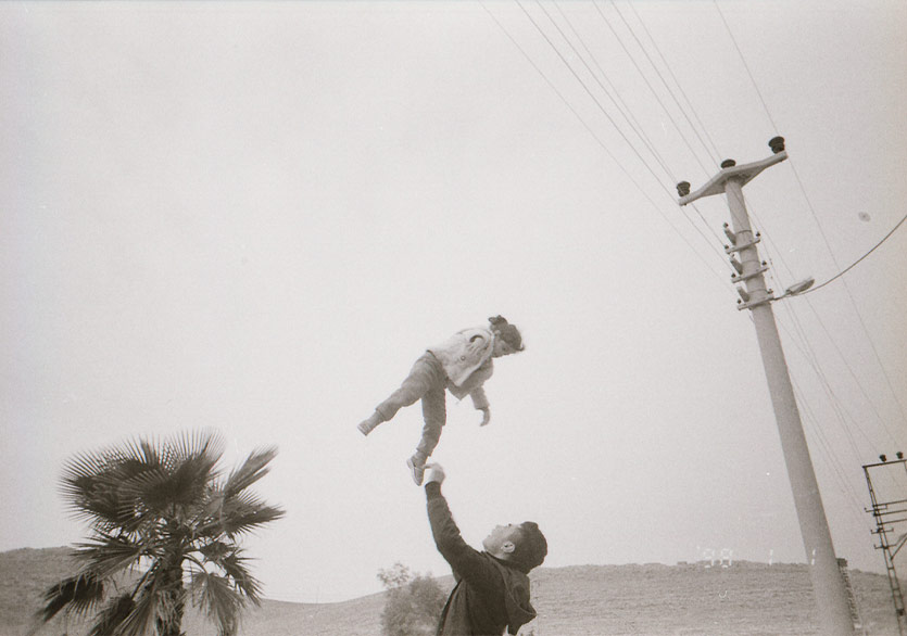 Çocukların Gözünden Analog Fotoğraflar: Bir de Buradan Bak