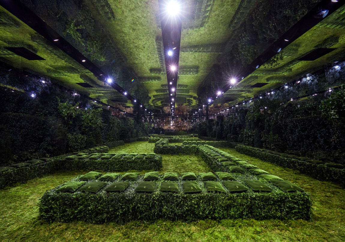 Avant-Garde Fikirlerden Sürreal Enstalasyonlara