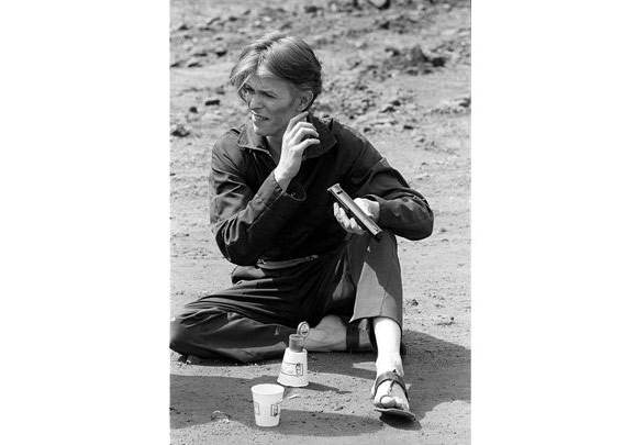 70’lerden Çıkıp Gelen David Bowie Fotoğrafları Kitapta Toplandı