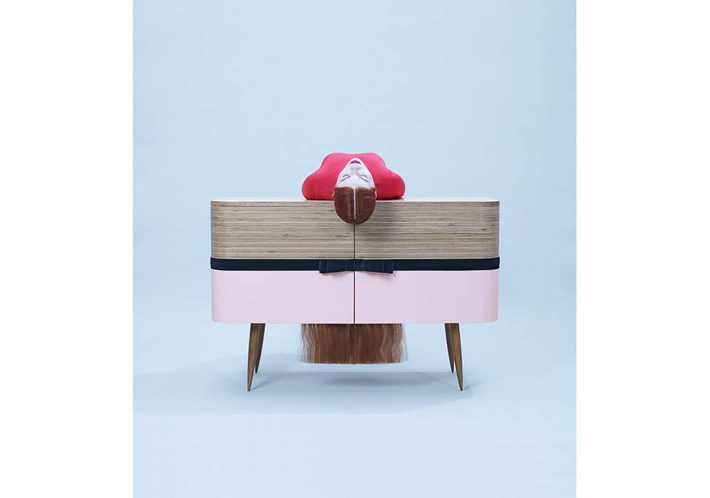 Gerçeklik ve Kurgu Arasındaki Belirsiz Çizgi