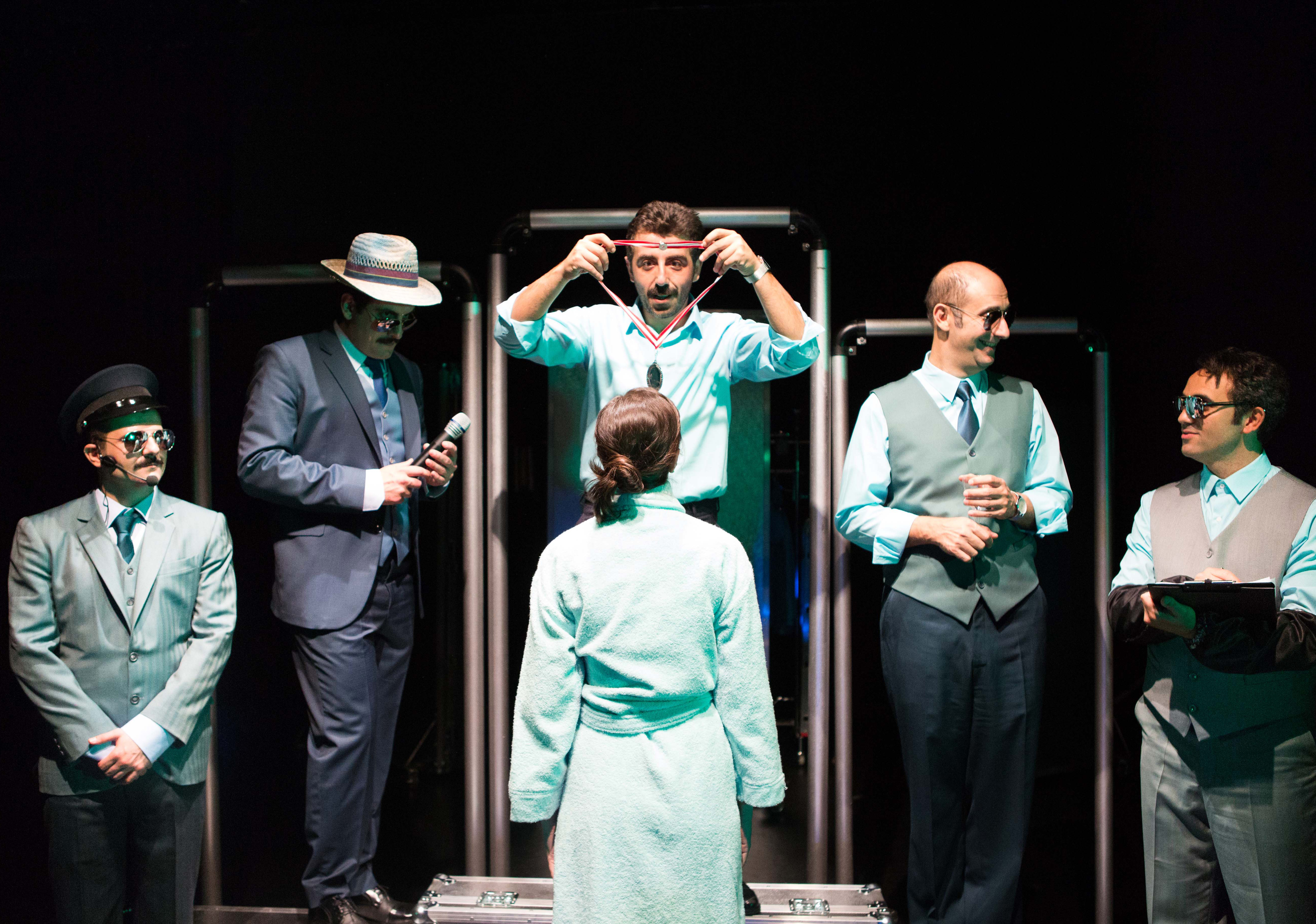 Tiyatroadam’dan Ivan Ivanoviç Var Mıydı Yok Muydu?