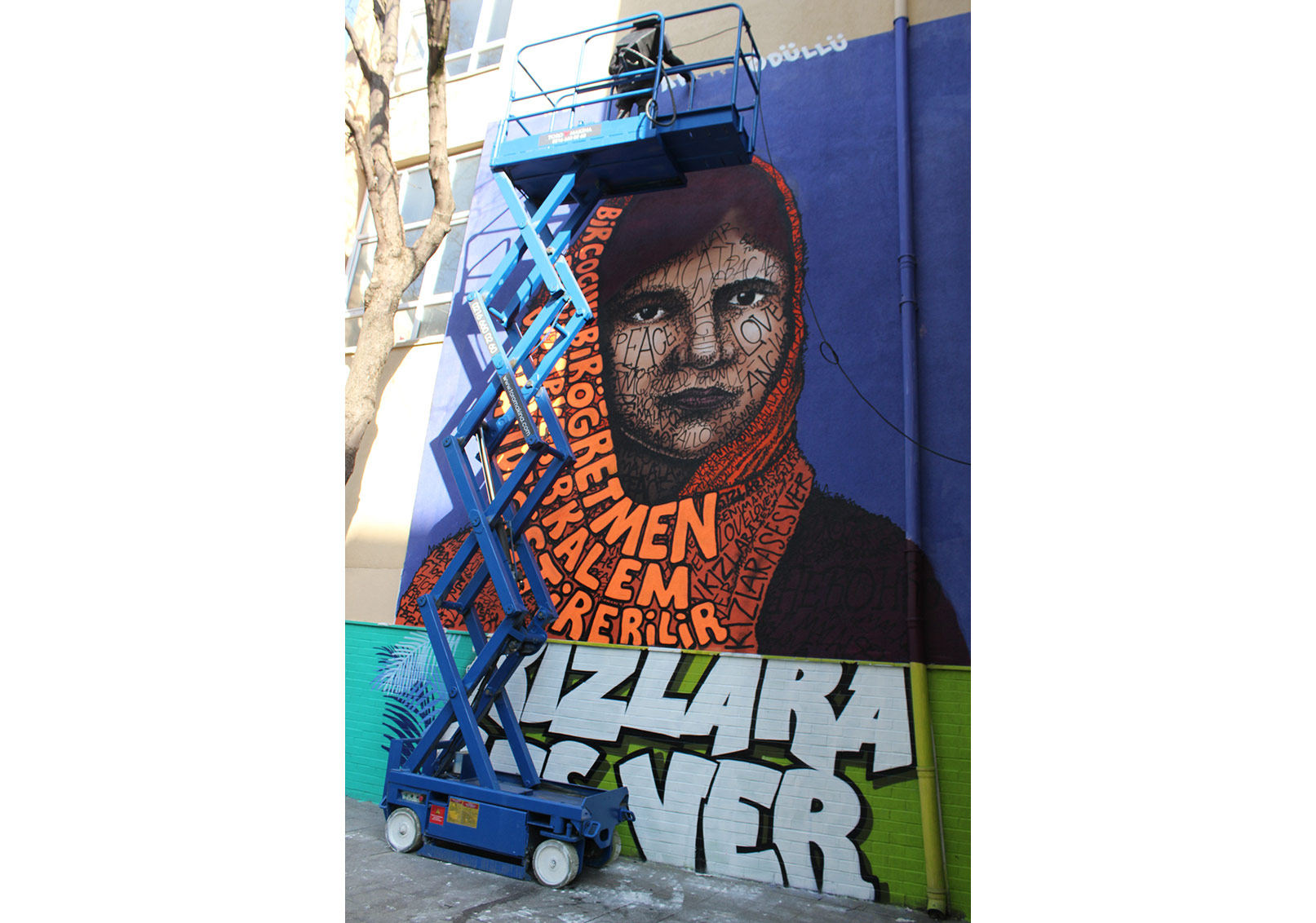 Malala Moda Sokaklarında