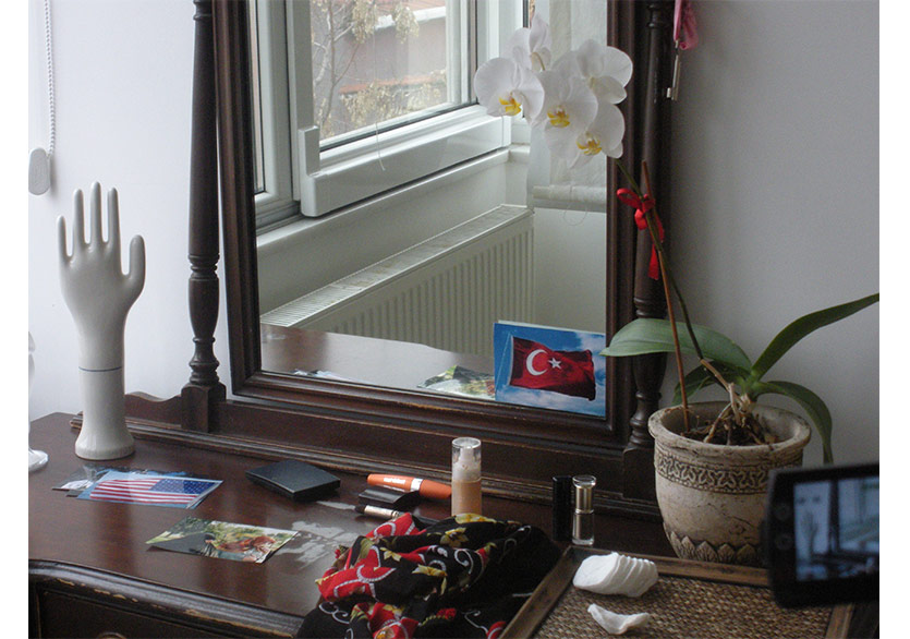 “Adını Sen Koy” Sergisi İzmir’den Sonra Şimdi İstanbul’da