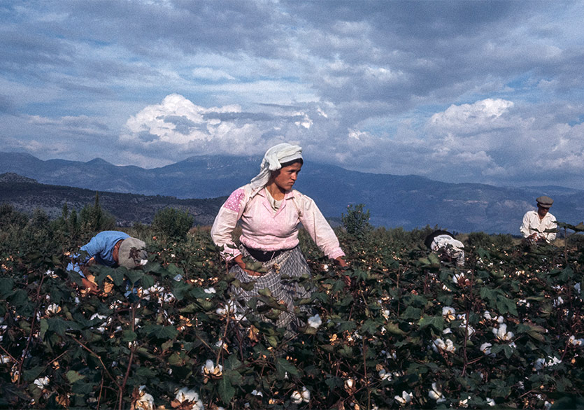 Ara Güler Müzesi’nde Yeni Sergi: “Renkli Anadolu”