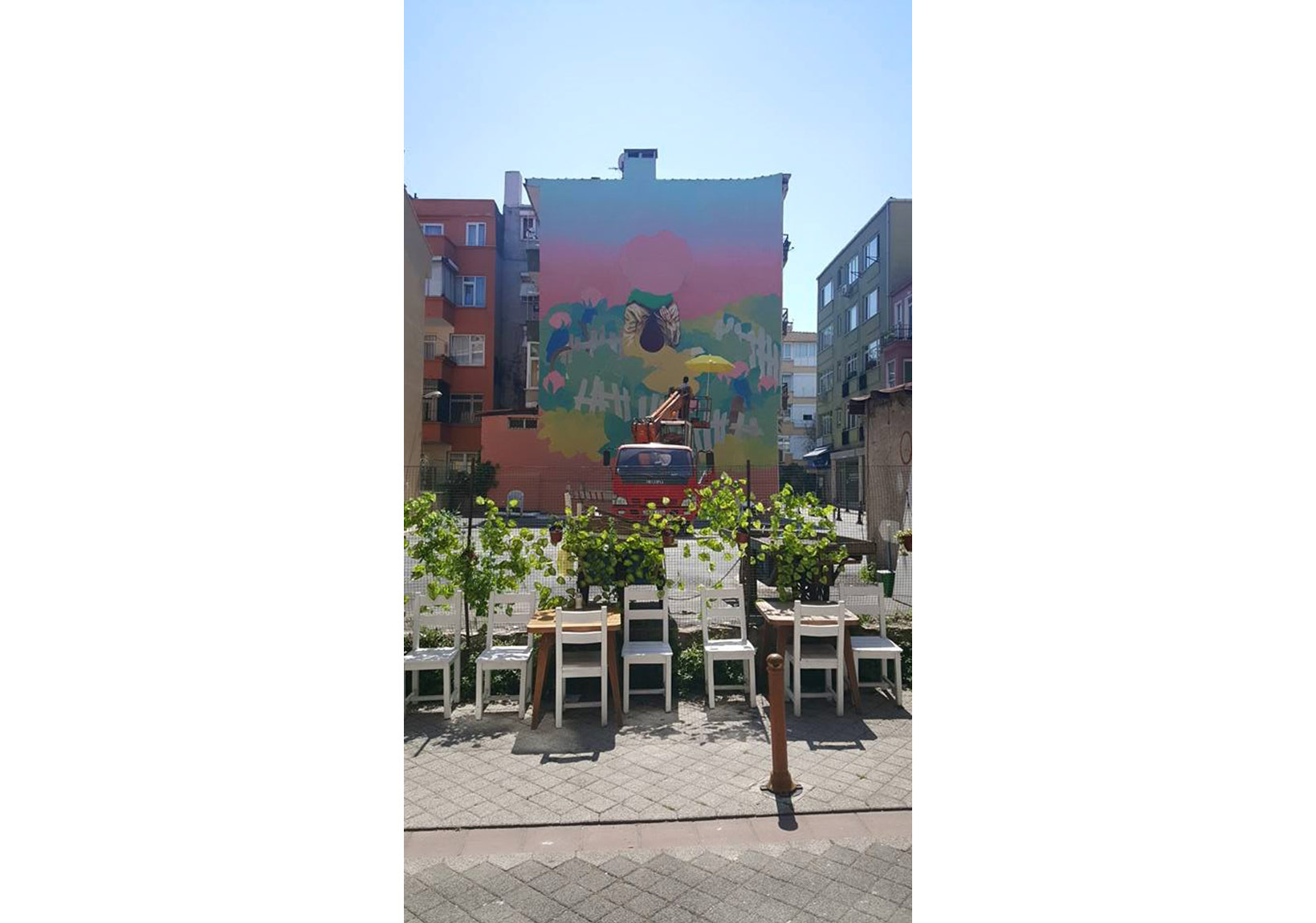 Mural-ist Bu Sene Yeldeğirmeni Dışına Çıkıyor