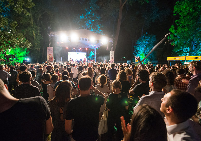 Ertelenen Etkinlikler Parklarda Caz ve Gece Gezmesi Anadolu Yakası’nda