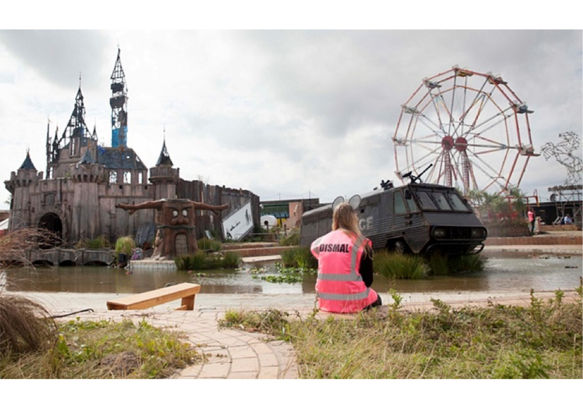 Dismaland Mültecilere Sığınak Oluyor