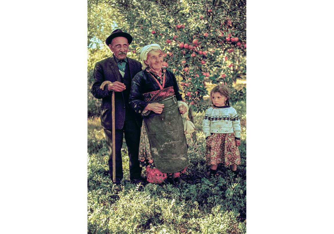 İnsan İnsanı Çekermiş