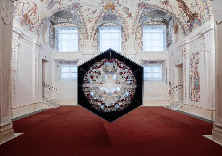 Işığın Ustası Olafur Eliasson Güneş Kral'ın Sarayında