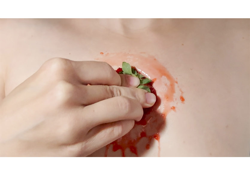 Eda Sütunç’un “Sıcak Prova” Sergisi SANATORIUM Tophane’de