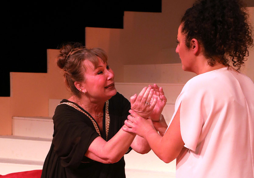 İstanbul Büyükşehir Belediyesi Şehir Tiyatroları’ndan Ücretsiz Sekiz Oyun