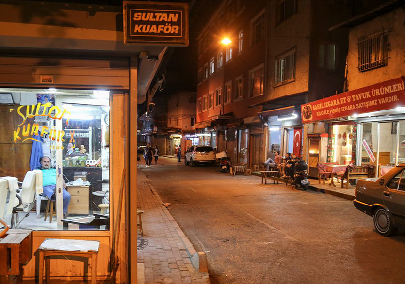 Orhan Pamuk’un Gözünden İstanbul'un Geceleri: Turuncu