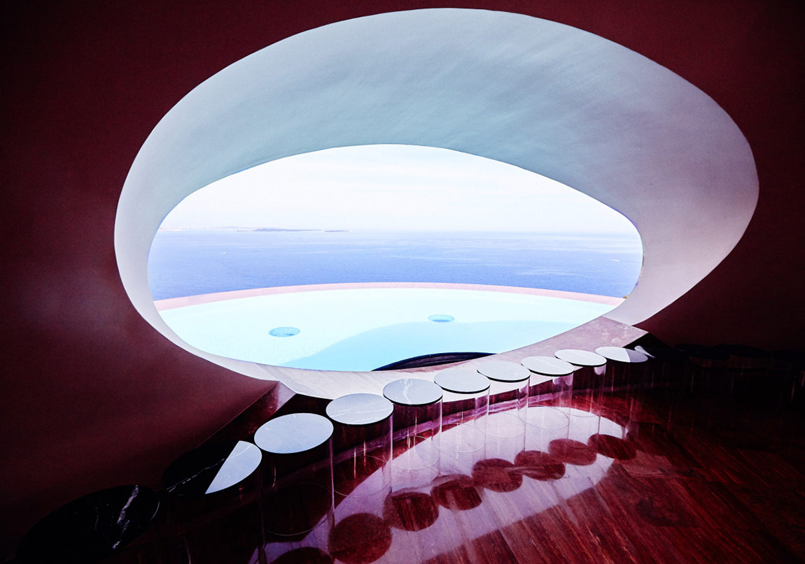 Avant-Garde Fikirlerden Sürreal Enstalasyonlara